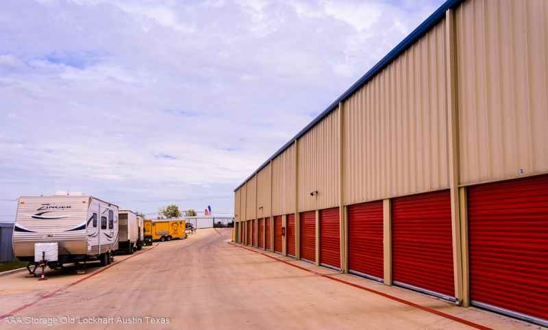 How to Store Wine and Spirits in a Climate-Controlled Unit